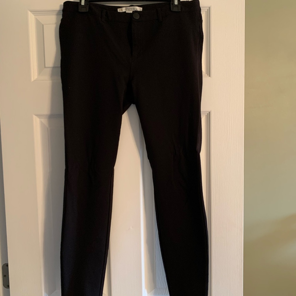 LC Black stretch pants with beltsloops!